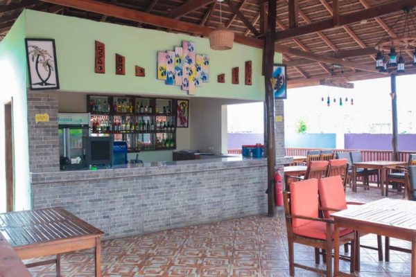 green height hotel bar